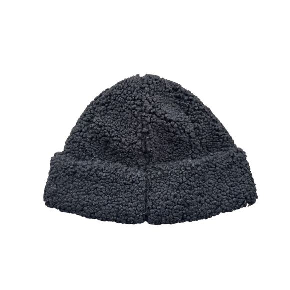UGG Women\'s Black‎ Sherapa Cuffed Beanie Hat main image 5